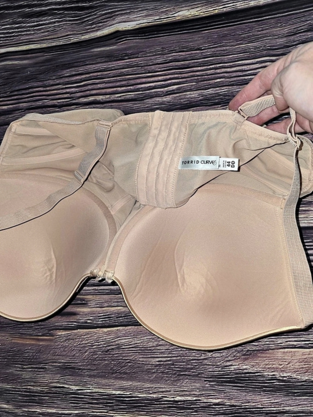 Torrid Curve - Picture 3 of 3